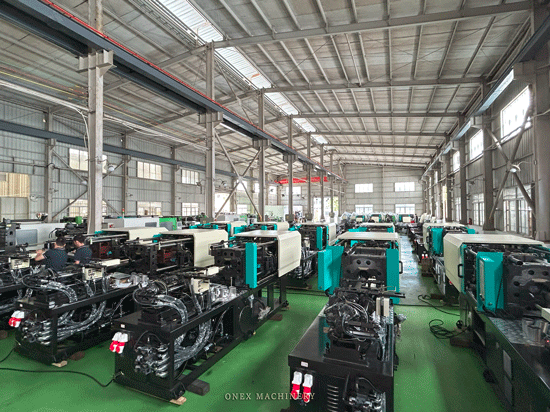 Workshop injection molding machine