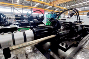 Custom Injection Molding Machine with Adjustable Injection Carriage